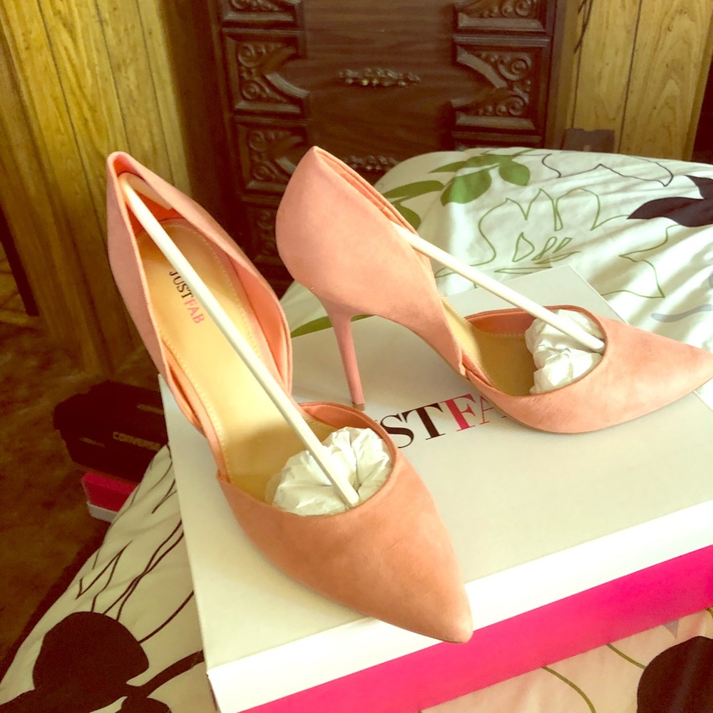 Women’s high heeled shoes